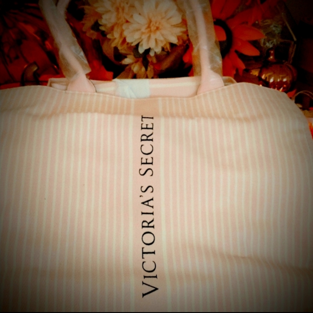 NWT Victoria's Secret tote